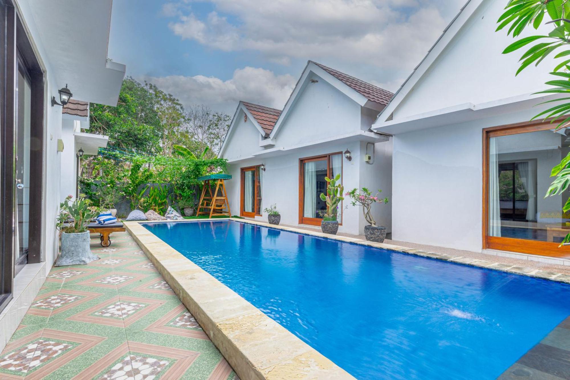 Batununggul Lahi Villa מראה חיצוני תמונה
